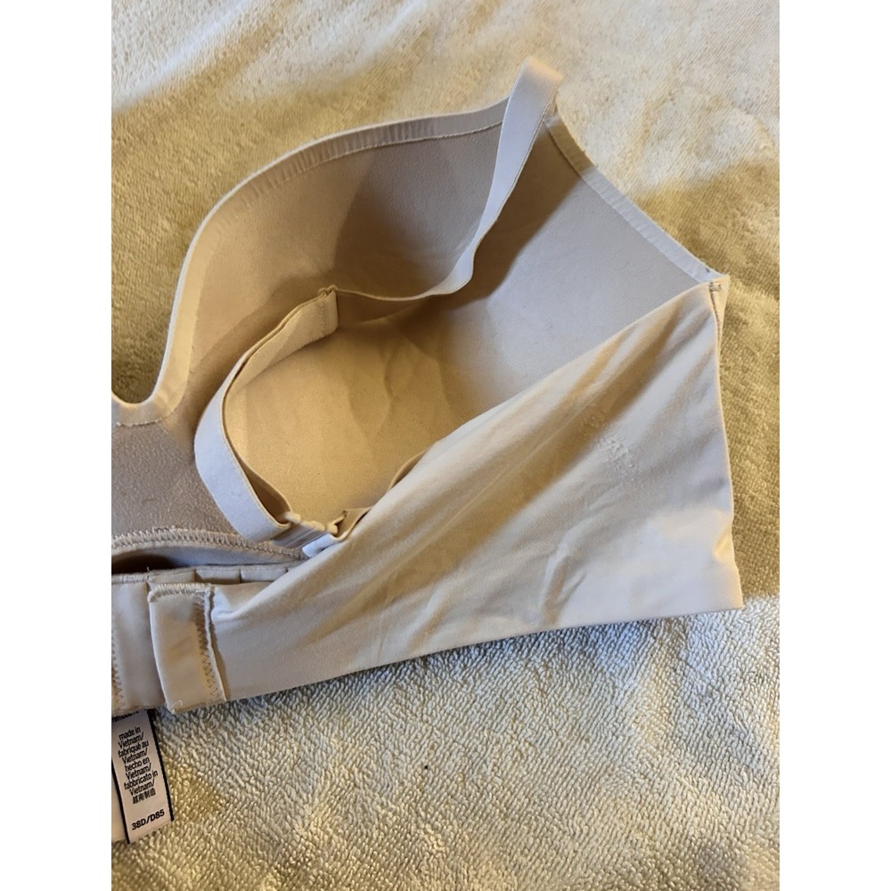 Victoria's Secret Incredible Wirefree Bra 38D Nude Padded Seamless Comfort - Picture 8 of 9